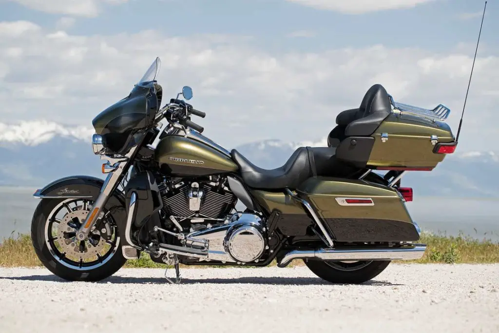 Moto Touring - Harley-Davidson Ultra Limited