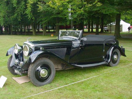 1935-Bentley-3.5-Litre-drophead-coupé-Park-Ward-450x338