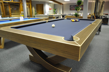 Mesa-de-sinuca-Designer-Billiards-Arc-Pool-Table-450x299-1